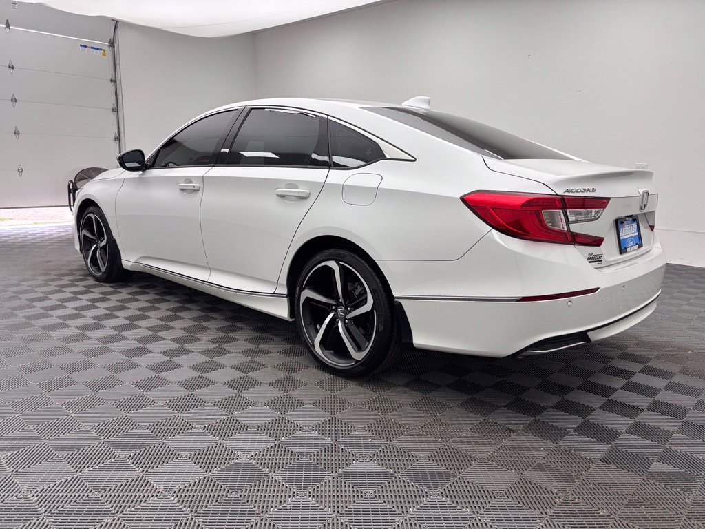Used 2021 Honda Accord EX-L image 11