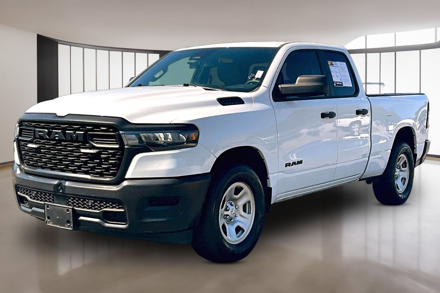 Used 2025 RAM 1500 Tradesman AWD/4WD image 3