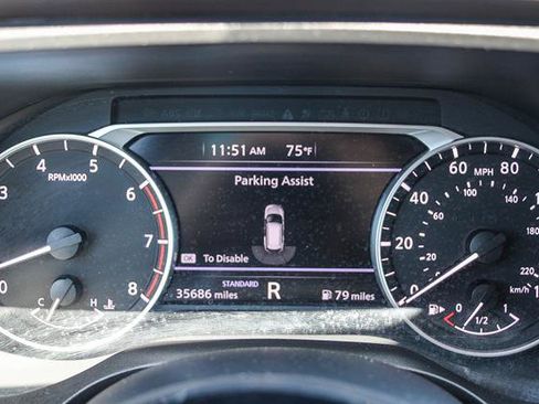 Used 2023 Nissan Rogue SV image 12