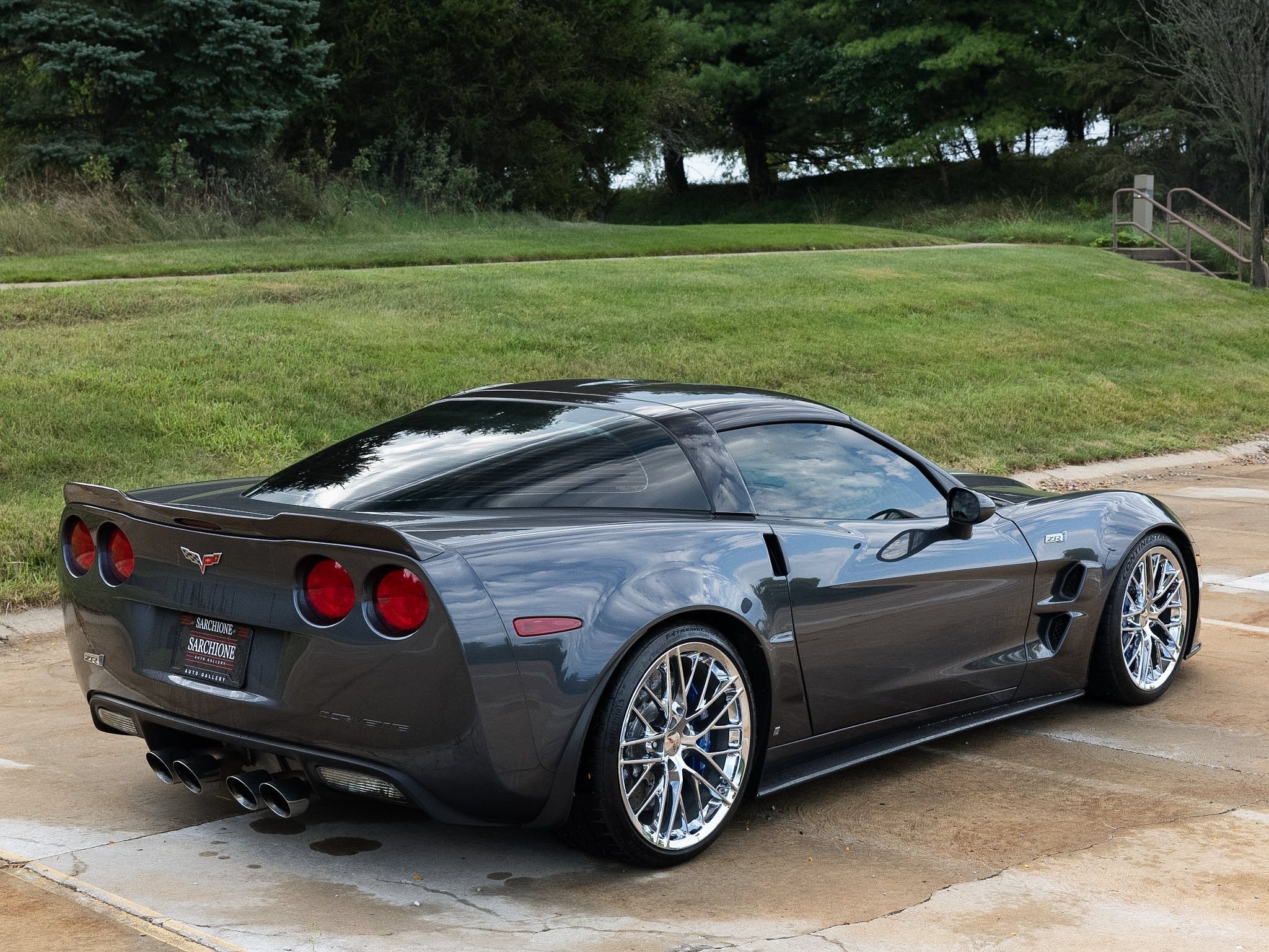 Used 2009 Chevrolet Corvette ZR1 w/ Preferred Equipment Group RWD image 63