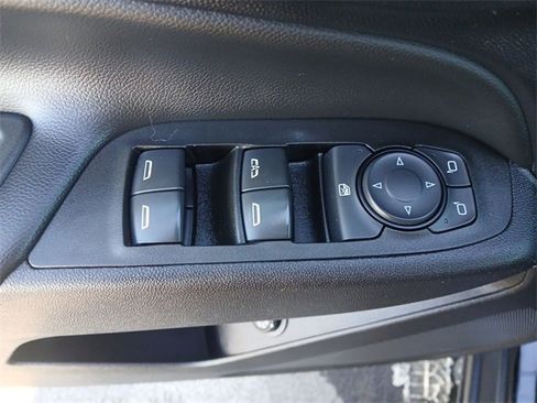 Used 2021 Chevrolet Equinox LT image 13