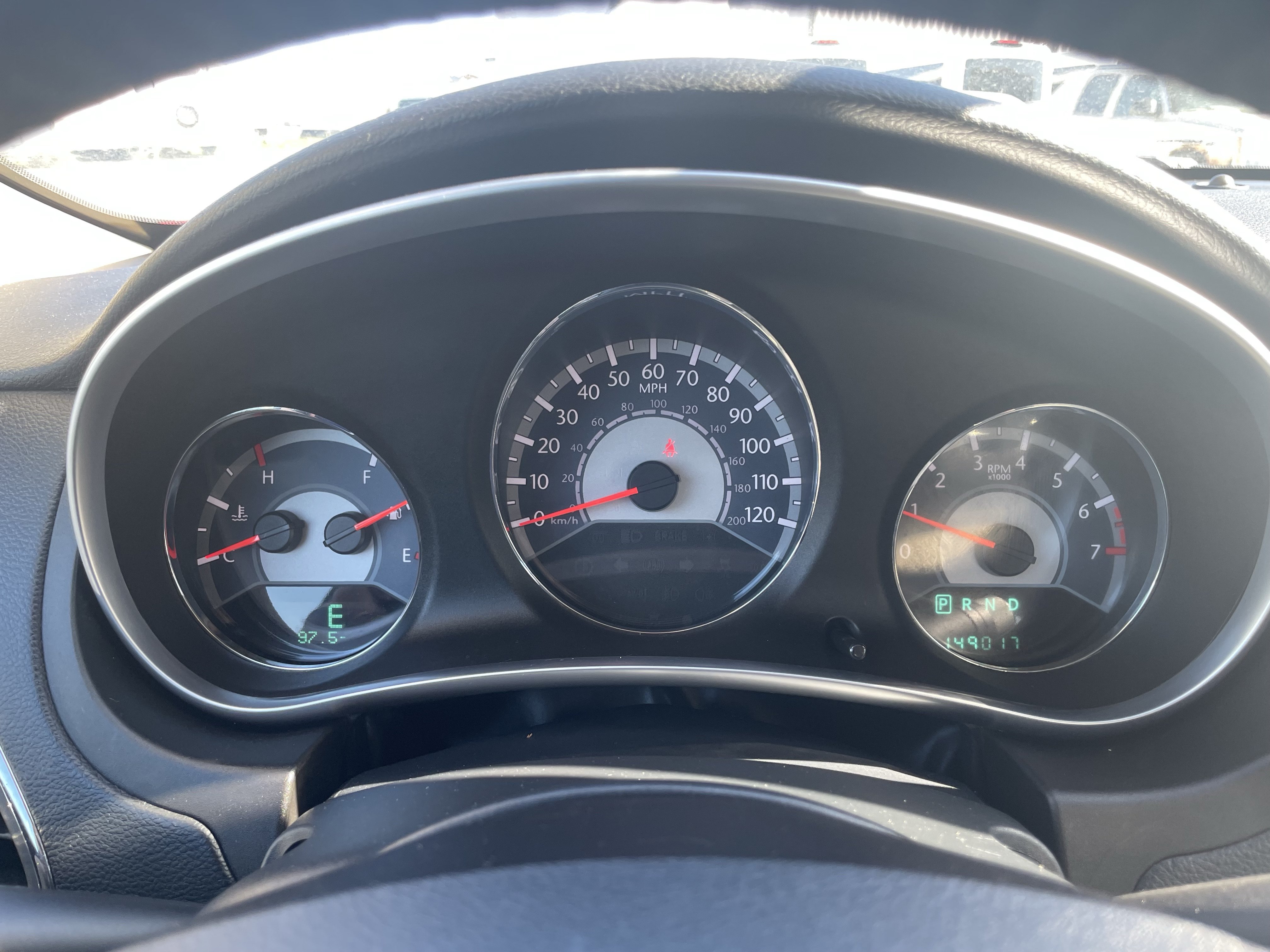 Used 2011 Chrysler 200 Limited FWD image 18