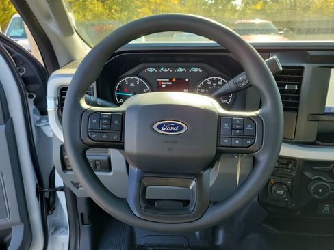 New 2026 Ford F550 4x4 Regular Cab Super Duty image 19