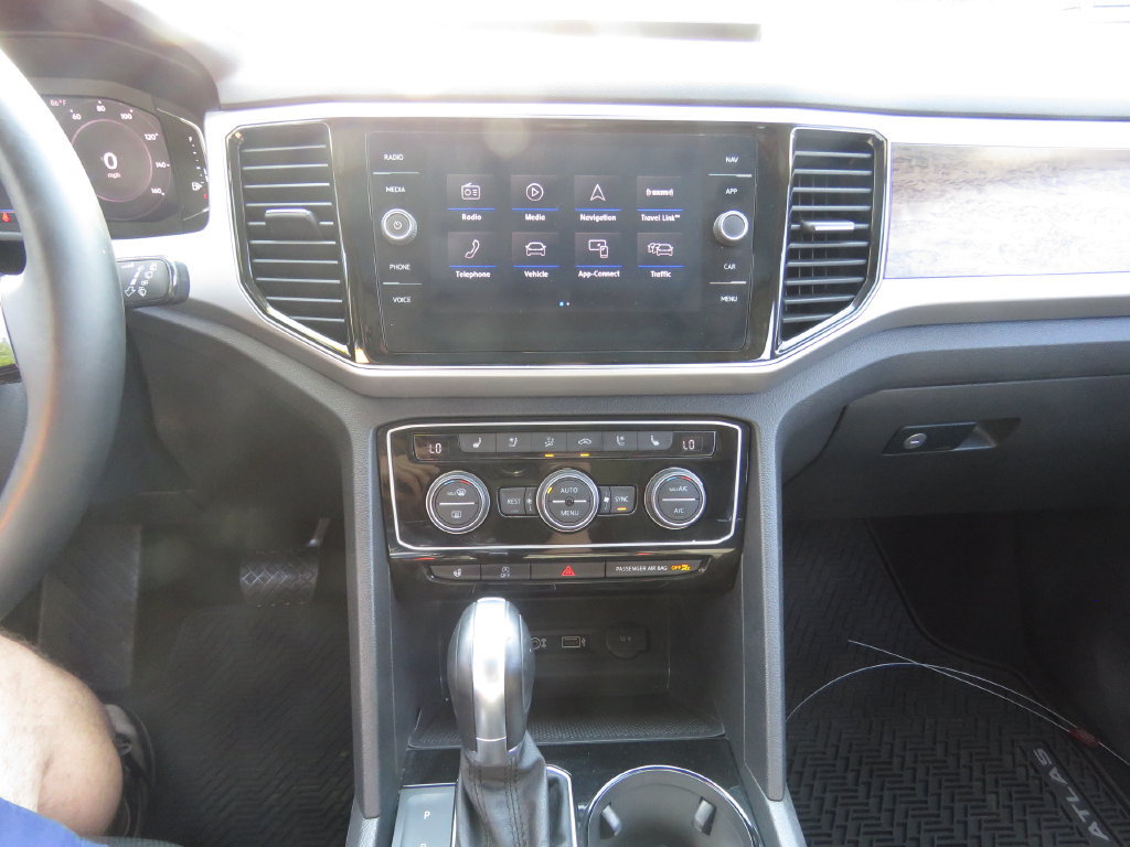 Used 2019 Volkswagen Atlas SEL Premium AWD/4WD image 29
