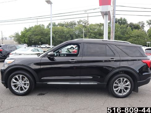 Used 2022 Ford Explorer Limited image 9