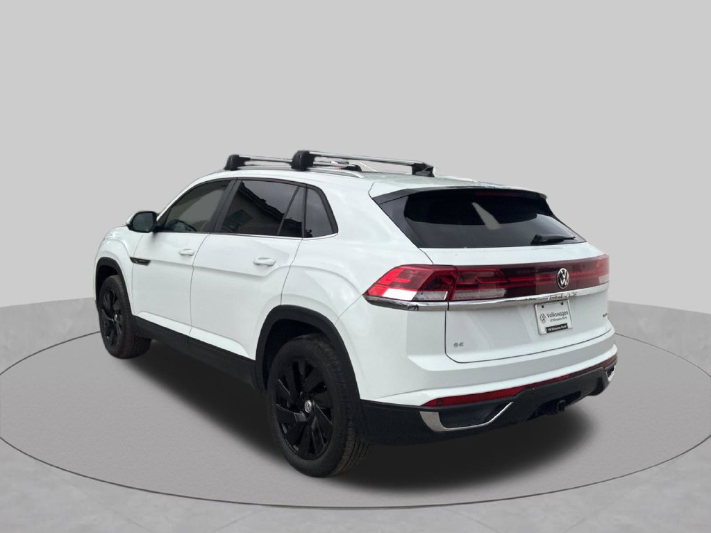 Used 2024 Volkswagen Atlas Cross Sport SE AWD/4WD image 34
