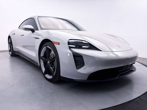 Used 2023 Porsche Taycan GTS AWD/4WD image 13