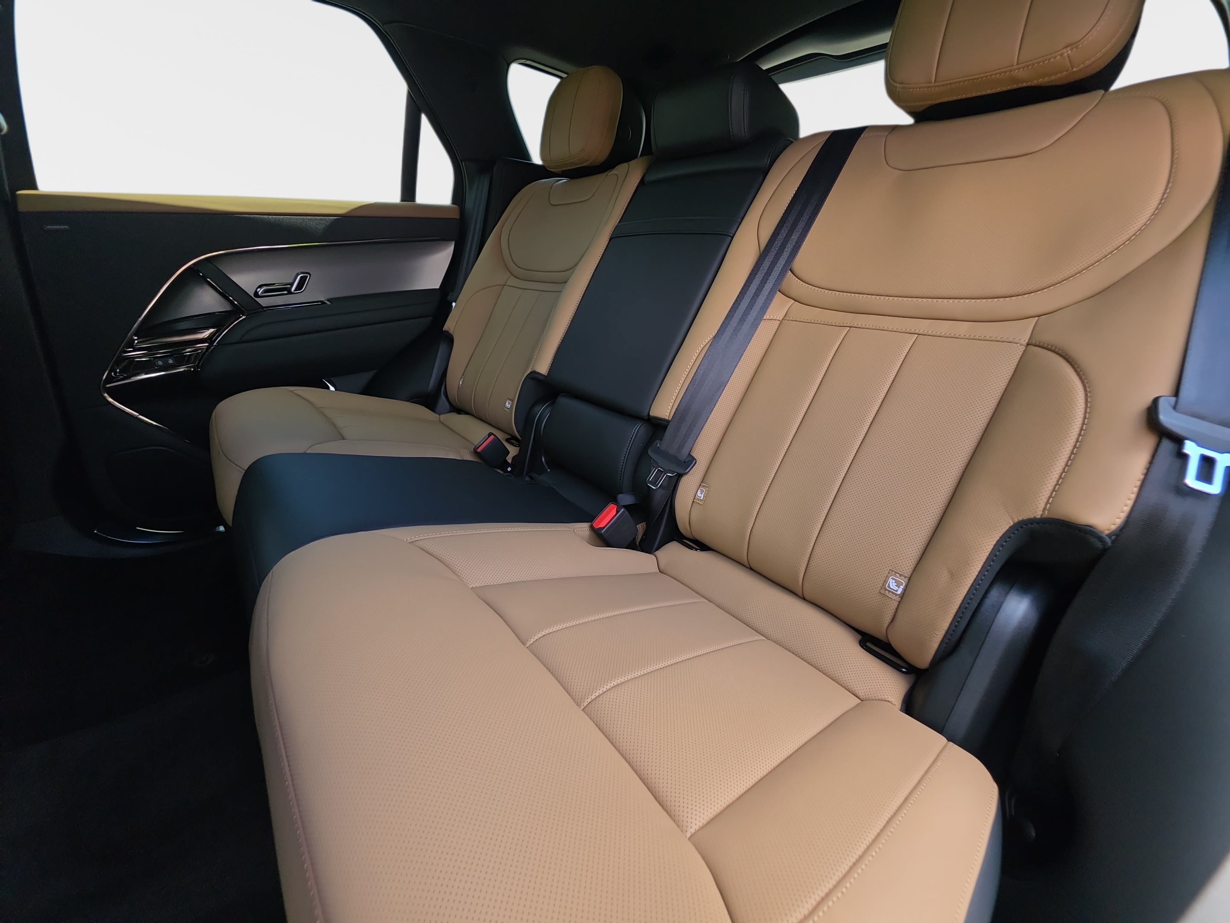 New 2026 Land Rover Range Rover Sport Dynamic SE AWD/4WD image 14