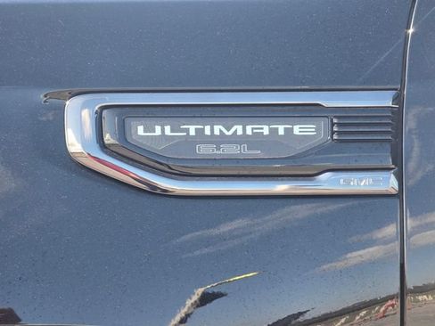 Used 2023 GMC Sierra 1500 Denali Ultimate AWD/4WD image 10