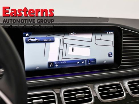 Used 2025 Mercedes-Benz GLE 450e 4MATIC image 18