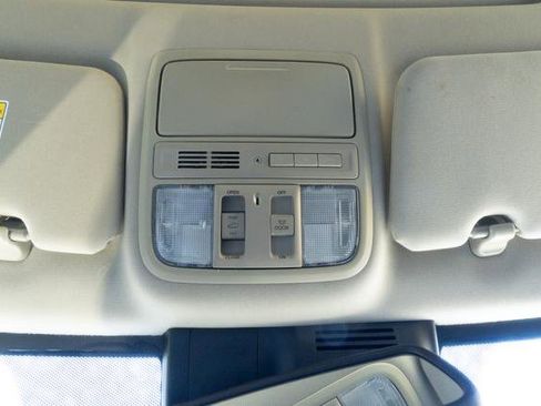 Used 2018 Honda CR-V Touring image 20