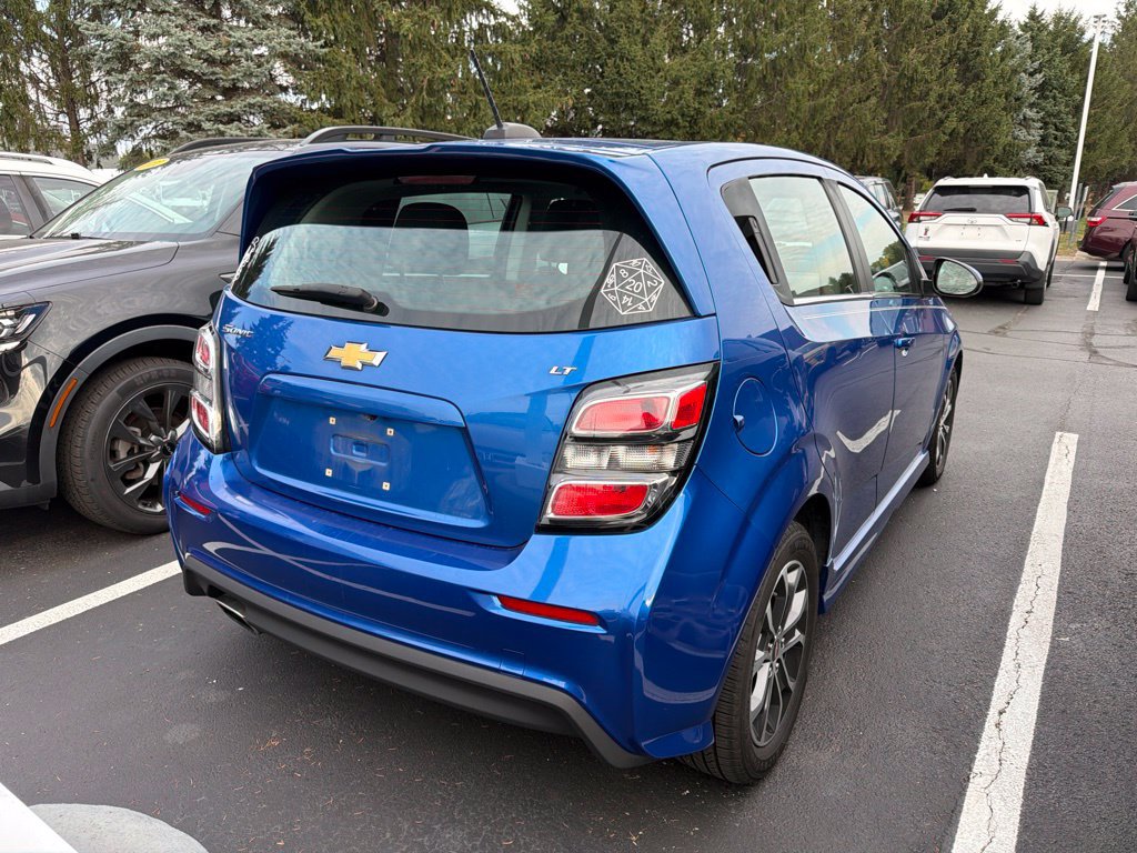 Used 2017 Chevrolet Sonic LT w/ Convenience Package FWD image 3