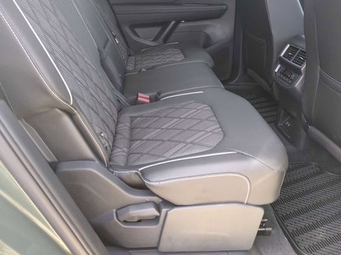 Used 2026 Volkswagen Atlas SEL Premium R-Line image 27