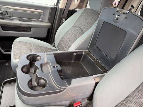 Used 2019 RAM 1500 Big Horn AWD/4WD image 28