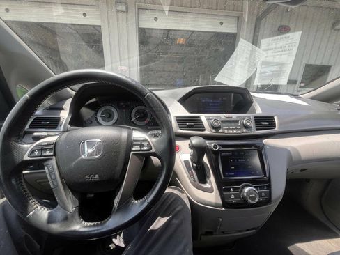 Used 2016 Honda Odyssey EX-L image 11