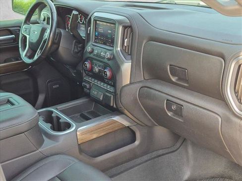 Used 2021 Chevrolet Silverado 1500 LT Trail Boss w/ Convenience Package II AWD/4WD image 19