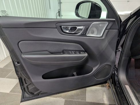 Used 2022 Volvo XC60 T8 R-Design w/ Advanced Package image 14