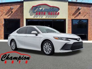 Used 2021 Toyota Camry LE FWD video 1