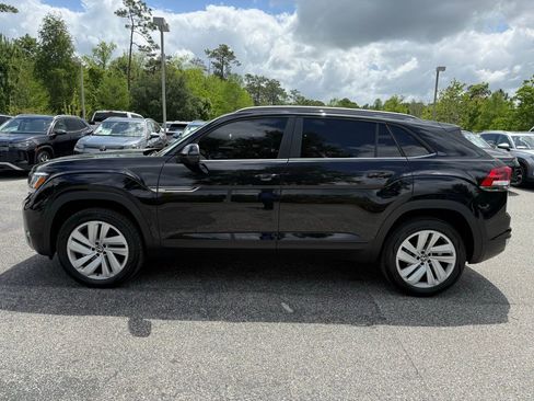 Used 2022 Volkswagen Atlas Cross Sport SE w/ Panoramic Sunroof Package image 15