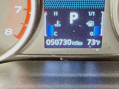 Used 2024 Mitsubishi Eclipse Cross Black Edition image 16