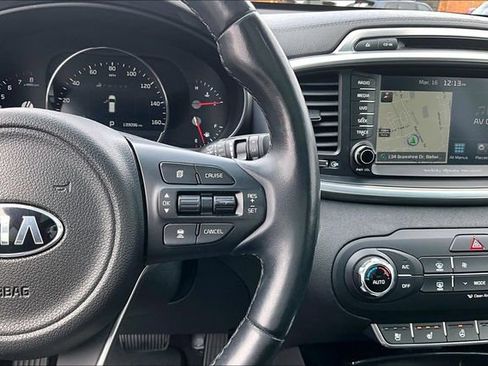 Used 2018 Kia Sorento SX AWD/4WD image 17