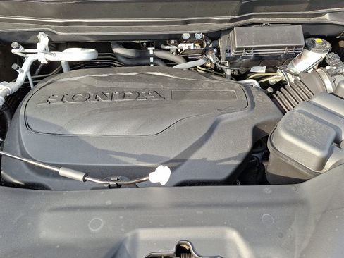 Certified 2025 Honda Passport EX-L image 29