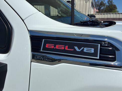 Used 2022 GMC Sierra 2500 Pro w/ Convenience Package AWD/4WD image 40
