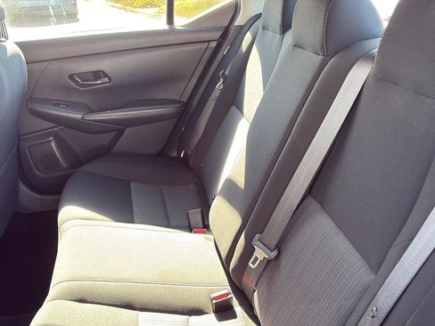 Used 2025 Nissan Sentra SV image 14