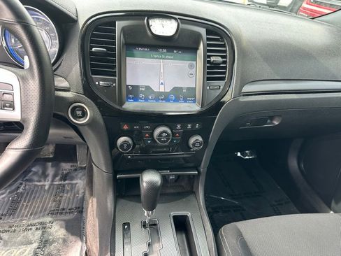 Used 2014 Chrysler 300 SRT8 Core w/ Harman/Kardon Audio Group image 17