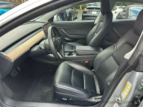 Used 2018 Tesla Model 3 Long Range image 14