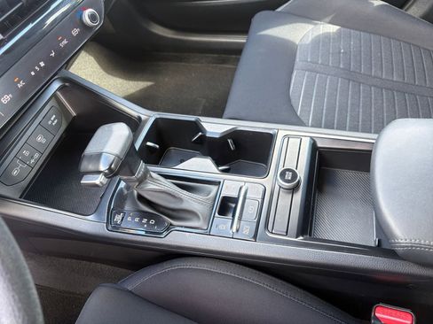 Used 2025 Kia K5 LXS FWD image 40