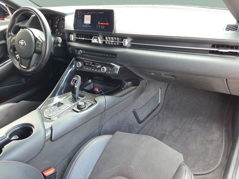 Used 2022 Toyota Supra RWD image 12