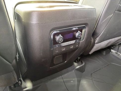 New 2026 Chevrolet Tahoe High Country image 18