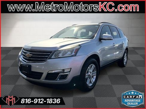 Used 2013 Chevrolet Traverse LT image 1