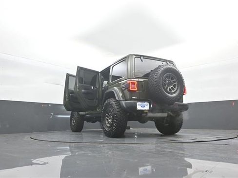 Used 2022 Jeep Wrangler Unlimited Rubicon w/ Xtreme Recon 35" Tire Package image 43