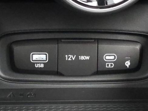 New 2026 Hyundai Venue SEL image 10