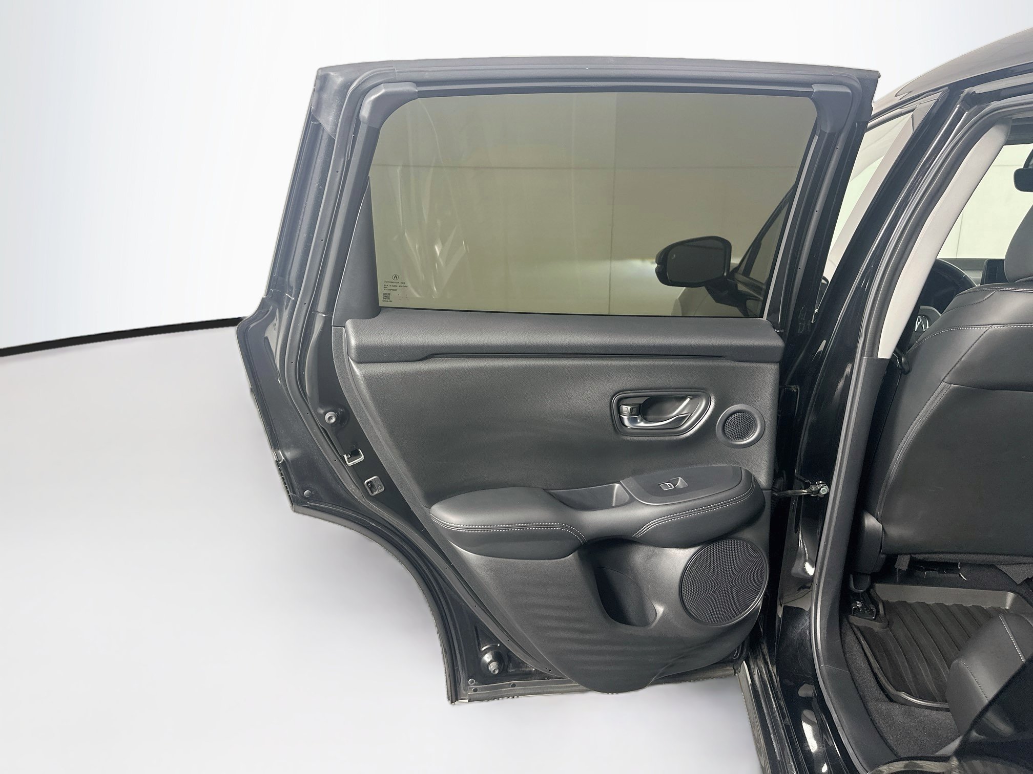 Used 2025 Acura ADX FWD image 26