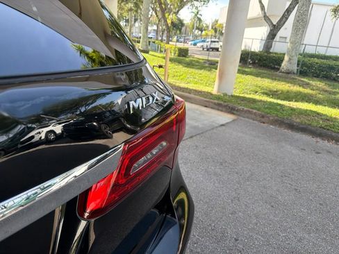 Used 2017 Acura MDX FWD image 14