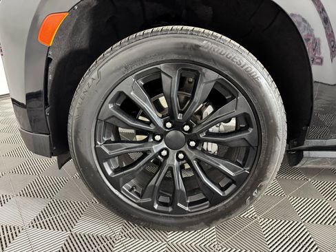 Used 2022 GMC Yukon Denali w/ Advanced Technology Package image 53