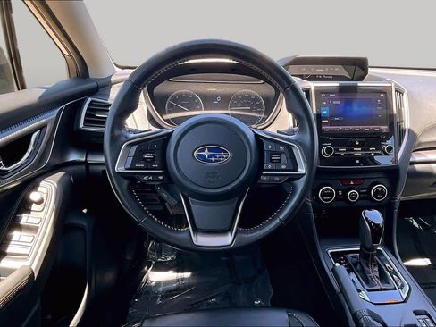Used 2023 Subaru Crosstrek 2.5i Limited w/ Moonroof Package AWD/4WD image 5