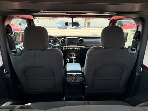 Used 2023 Jeep Wrangler Sport AWD/4WD image 21