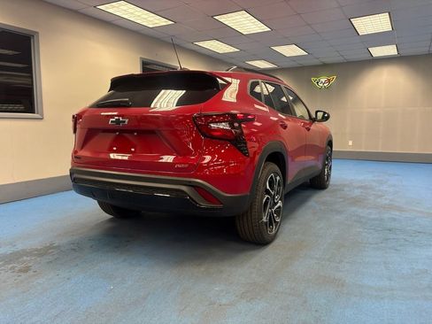 New 2026 Chevrolet Trax RS w/ Driver Confidence Package FWD image 2
