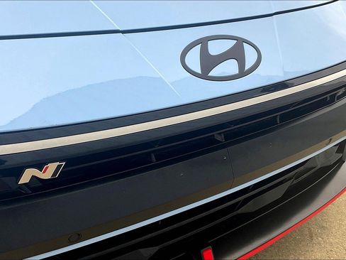 Used 2024 Hyundai Elantra N image 34