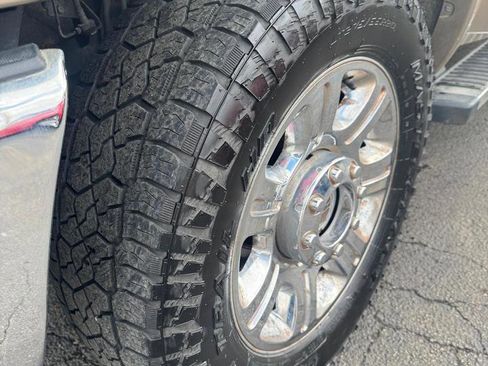 Used 2013 Ford F250 Lariat w/ Lariat Ultimate Pkg image 24