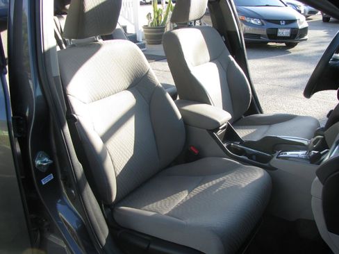 Used 2014 Honda Civic EX image 15