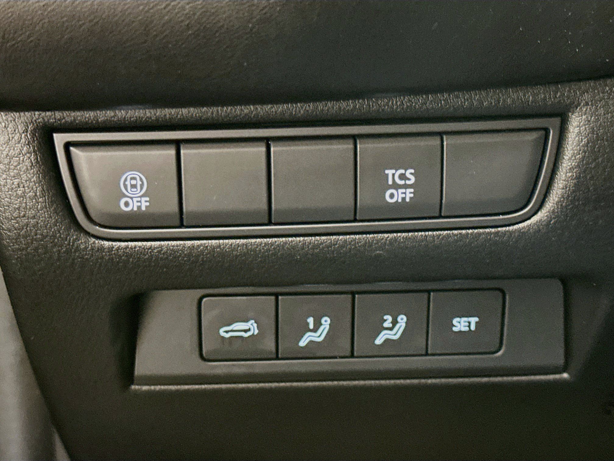 Used 2025 MAZDA CX-50 AWD 2.5 S w/ Premium Plus Pkg image 17