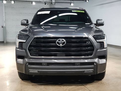 Certified 2025 Toyota Sequoia SR5 AWD/4WD image 2