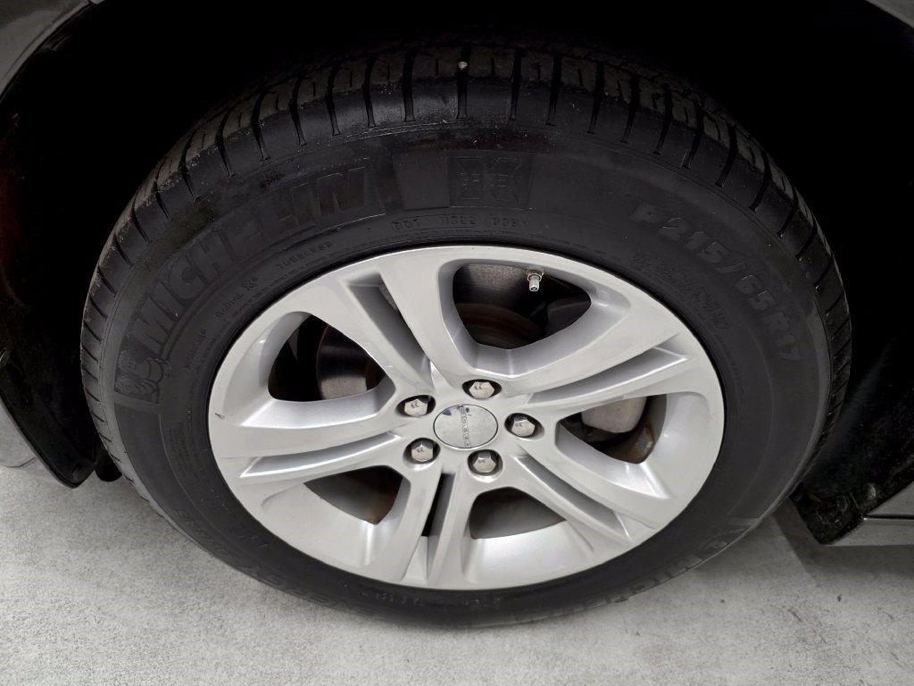 Used 2023 Dodge Charger SXT RWD image 9