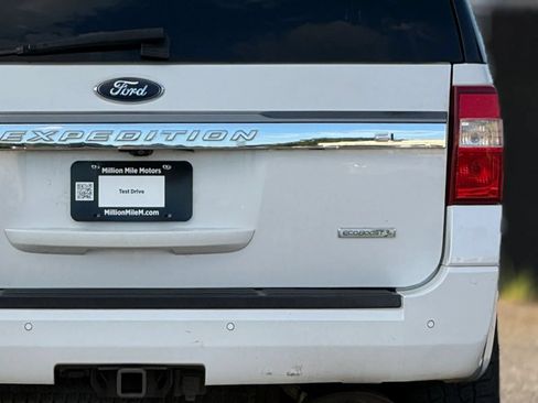 Used 2017 Ford Expedition EL Limited RWD image 14