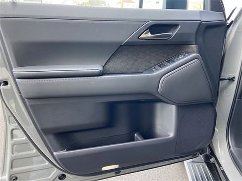 Used 2024 Lexus GX 550 image 26